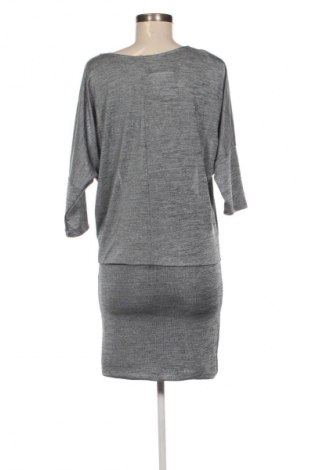 Rochie Eksept, Mărime M, Culoare Multicolor, Preț 10,99 Lei