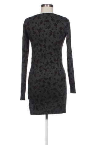 Sukienka Esmara, Rozmiar XS, Kolor Kolorowy, Cena 22,99 zł