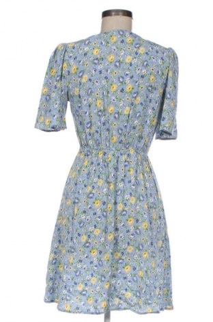 Sukienka F&F, Rozmiar M, Kolor Kolorowy, Cena 20,99 zł