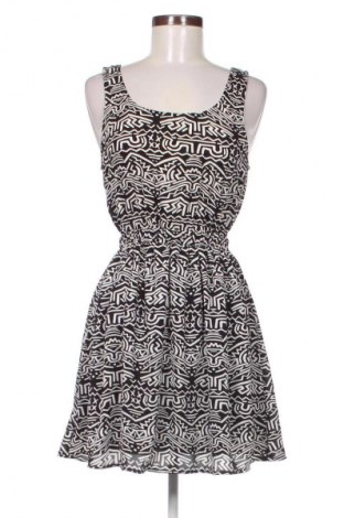 Sukienka Forever 21, Rozmiar S, Kolor Kolorowy, Cena 26,99 zł