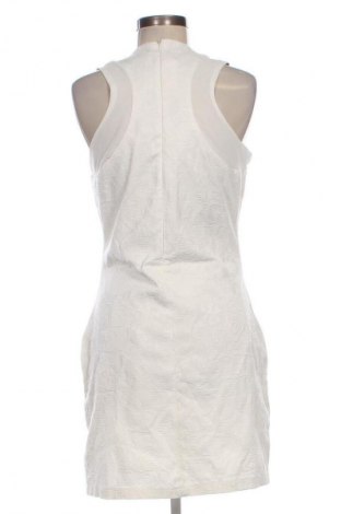 Kleid Gate Woman, Größe XL, Farbe Ecru, Preis 9,79 €