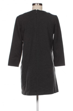 Šaty  H&M, Velikost M, Barva Černá, Cena  49,00 Kč