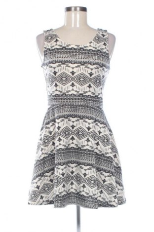 Šaty  H&M, Velikost L, Barva Vícebarevné, Cena  299,00 Kč