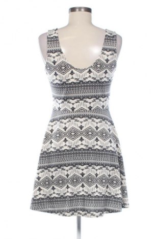 Šaty  H&M, Velikost L, Barva Vícebarevné, Cena  299,00 Kč