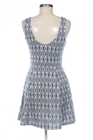 Šaty  H&M, Velikost M, Barva Vícebarevné, Cena  89,00 Kč