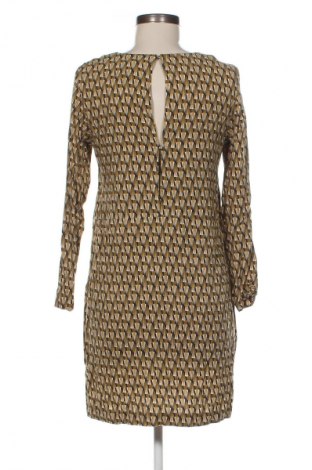 Šaty  H&M, Velikost M, Barva Vícebarevné, Cena  89,00 Kč