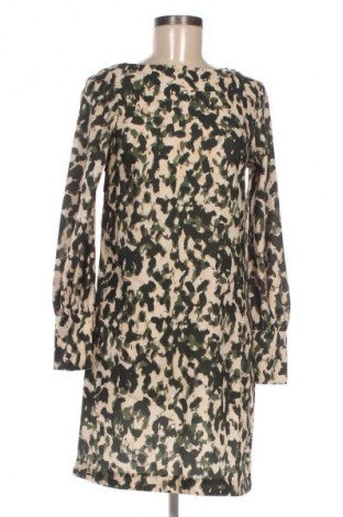 Рокля H&M, Размер XS, Цвят Многоцветен, Цена 3,57 €