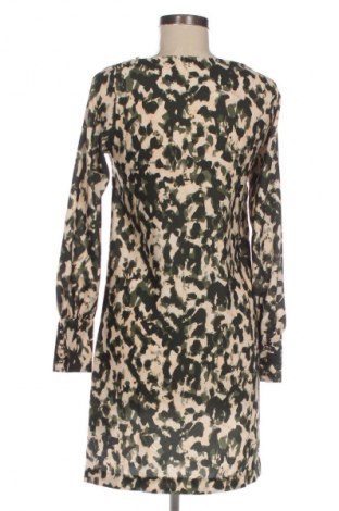 Рокля H&M, Размер XS, Цвят Многоцветен, Цена 3,57 €