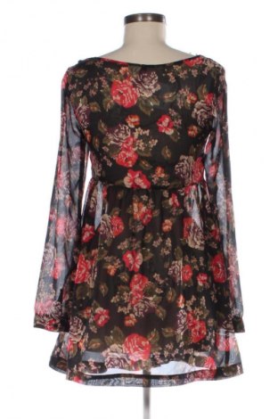 Šaty  H&M Divided, Velikost S, Barva Vícebarevné, Cena  226,00 Kč