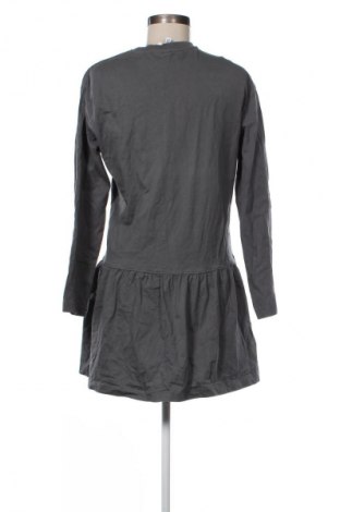 Sukienka H&M Divided, Rozmiar S, Kolor Szary, Cena 66,39 zł