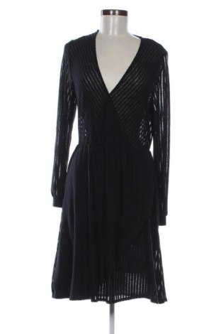 Sukienka H&M L.O.G.G., Rozmiar S, Kolor Czarny, Cena 20,99 zł