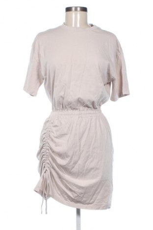 Sukienka House, Rozmiar M, Kolor Beżowy, Cena 15,99 zł