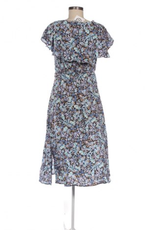 Рокля LC Waikiki, Размер M, Цвят Многоцветен, Цена 14,82 €