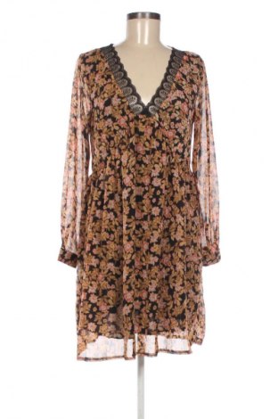 Sukienka Lilie Rose, Rozmiar S, Kolor Kolorowy, Cena 20,99 zł