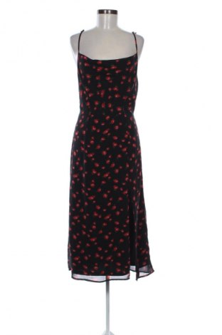 Рокля Missguided, Размер S, Цвят Многоцветен, Цена 17,38 €