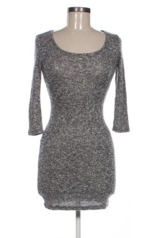 Rochie Monteau, Mărime XS, Culoare Gri, Preț 7,99 Lei