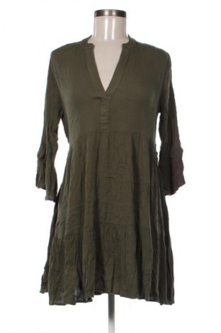 Kleid ONLY, Größe S, Farbe Grün, Preis € 15,99