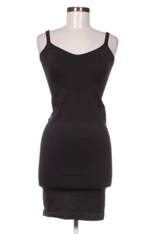 Šaty  Pieces, Velikost L, Barva Černá, Cena  179,00 Kč