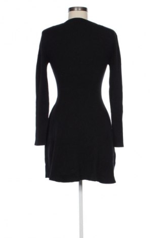 Рокля Primark, Размер S, Цвят Черен, Цена 2,04 €