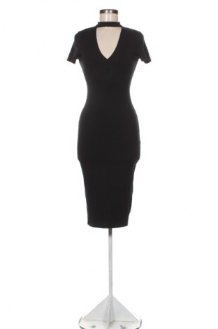 Rochie Pull&Bear, Mărime M, Culoare Negru, Preț 38,99 Lei