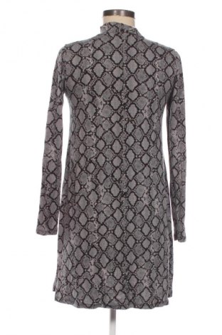 Рокля Pull&Bear, Размер M, Цвят Многоцветен, Цена 3,57 €