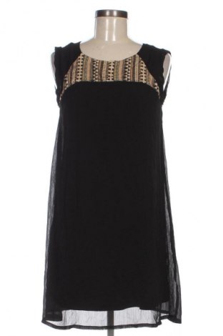 Sukienka Pull&Bear, Rozmiar L, Kolor Czarny, Cena 37,40 zł