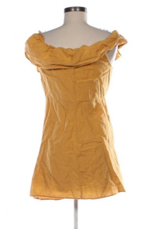 Рокля Pull&Bear, Размер M, Цвят Жълт, Цена 7,66 €