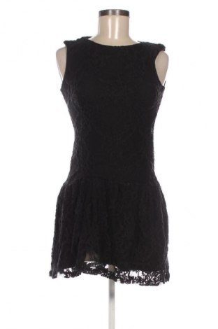 Sukienka Pull&Bear, Rozmiar S, Kolor Czarny, Cena 26,79 zł