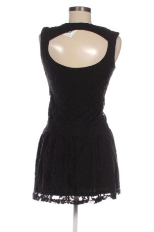 Sukienka Pull&Bear, Rozmiar S, Kolor Czarny, Cena 26,79 zł