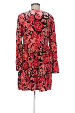 Рокля Rainbow, Размер M, Цвят Многоцветен, Цена 5,11 €