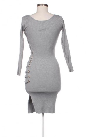 Sukienka Red Queen, Rozmiar S, Kolor Szary, Cena 20,99 zł