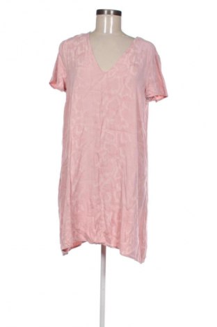 Šaty  Reserved, Velikost L, Barva Vícebarevné, Cena  219,00 Kč