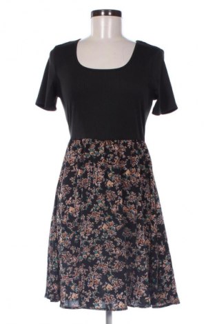 Rochie SHEIN, Mărime M, Culoare Multicolor, Preț 61,99 Lei