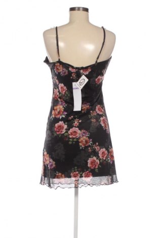 Рокля Sinsay, Размер M, Цвят Многоцветен, Цена 8,69 €