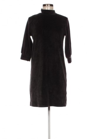 Šaty  Sora, Veľkosť S, Farba Sivá, Cena  1,95 €