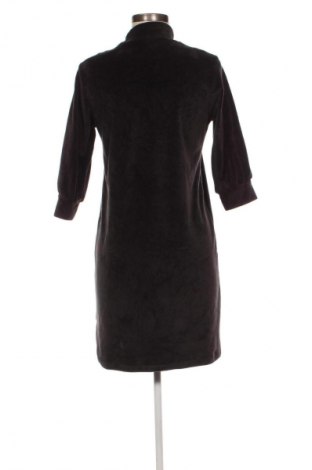 Šaty  Sora, Veľkosť S, Farba Sivá, Cena  1,95 €