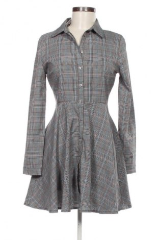 Kleid Terranova, Größe S, Farbe Mehrfarbig, Preis 18,99 €