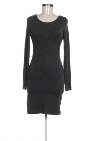 Sukienka Unbranded, Rozmiar M, Kolor Szary, Cena 22,99 zł