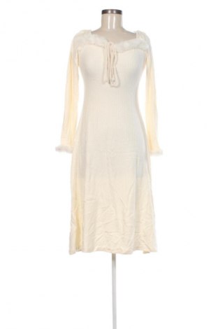 Рокля Unbranded, Размер S, Цвят Екрю, Цена 11,75 €