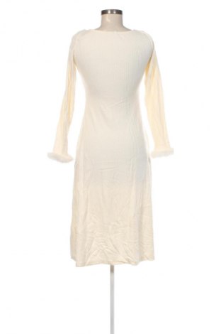 Рокля Unbranded, Размер S, Цвят Екрю, Цена 11,75 €