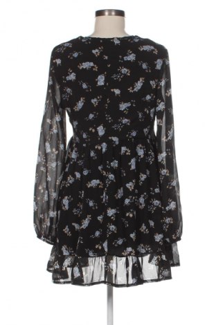 Рокля Unbranded, Размер M, Цвят Многоцветен, Цена 3,57 €