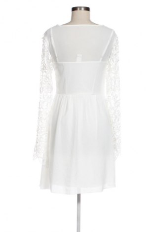 Šaty  VILA, Velikost M, Barva Vícebarevné, Cena  189,00 Kč