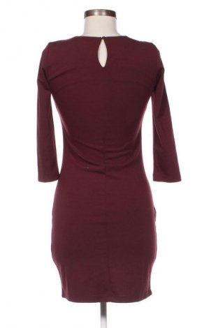 Šaty  WE, Velikost XS, Barva Červená, Cena  59,00 Kč