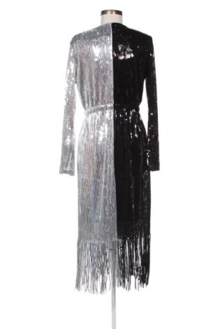 Kleid Y.A.S, Größe M, Farbe Mehrfarbig, Preis 142,99 €