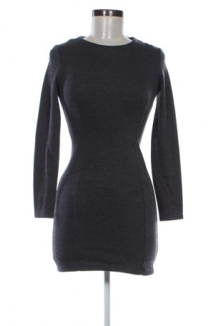 Kleid Zara, Größe S, Farbe Grau, Preis € 7,73