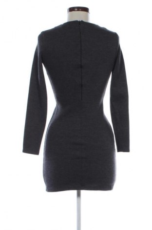 Kleid Zara, Größe S, Farbe Grau, Preis € 7,73