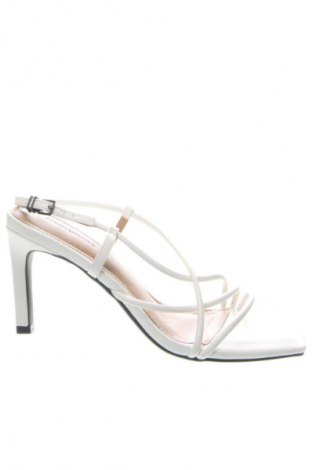 Σανδάλια Amazon Essentials, Μέγεθος 37, Χρώμα Λευκό, Τιμή 16,99 €