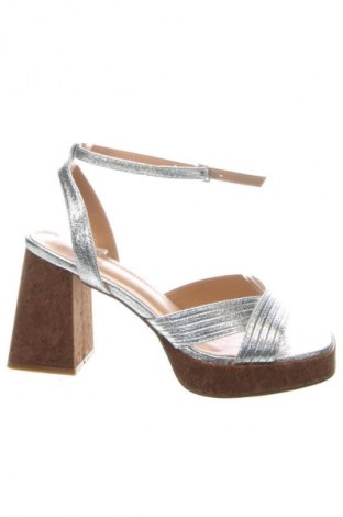 Sandále El Caballo, Veľkosť 40, Farba Strieborná, Cena  23,95 €