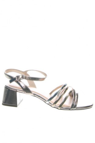 Sandały Remonte, Rozmiar 40, Kolor Srebrzysty, Cena 115,99 zł