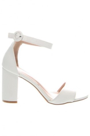 Σανδάλια Unbranded, Μέγεθος 37, Χρώμα Λευκό, Τιμή 20,99 €